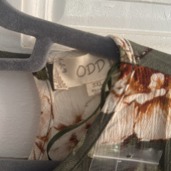 Floral Green Women's Top ODDI SZ 3XL new w tags - Picture 3 of 4